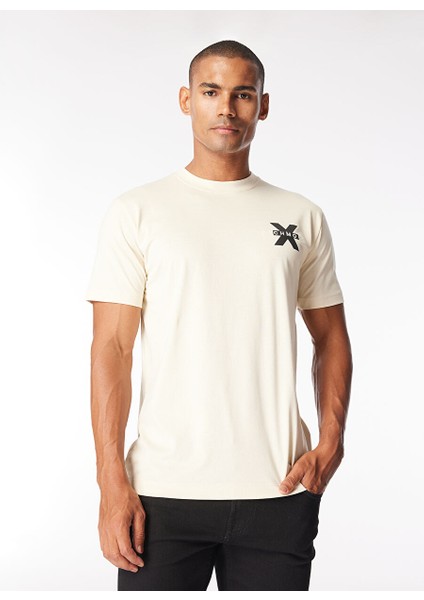 Bisiklet Yaka Kırık Beyaz Erkek T-Shirt UMP24057TS modelleri