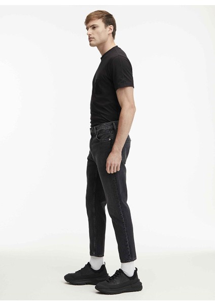 Erkek Kısa Paça Slim Fit Denim Pantolon J30J3236931BY Dad Jean fiyatları
