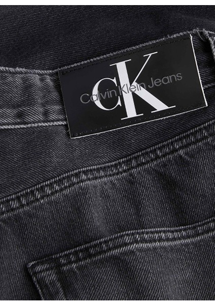 Erkek Kısa Paça Slim Fit Denim Pantolon J30J3236931BY Dad Jean indirimleri