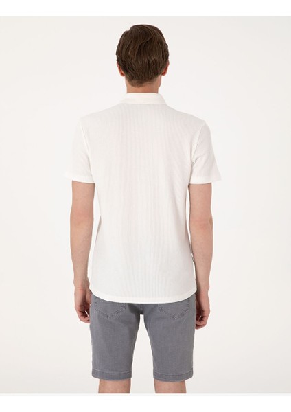 Ekru Slim Fit Örme Dokulu Polo Yaka Tişört indirimleri