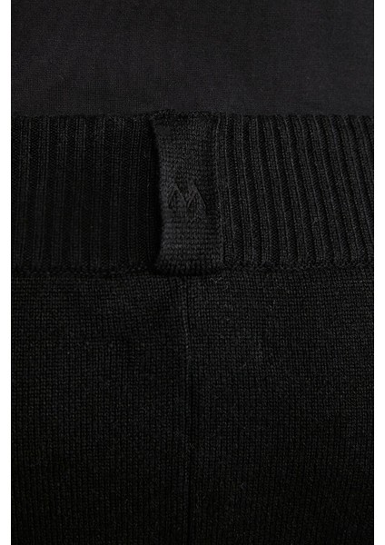 Kaşmir-Ipek Karışım Siyah Spor Triko Pantolon