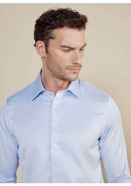 Mavi Erkek Klasik Slim Fit Gömlek BBFW24MSH007 modelleri