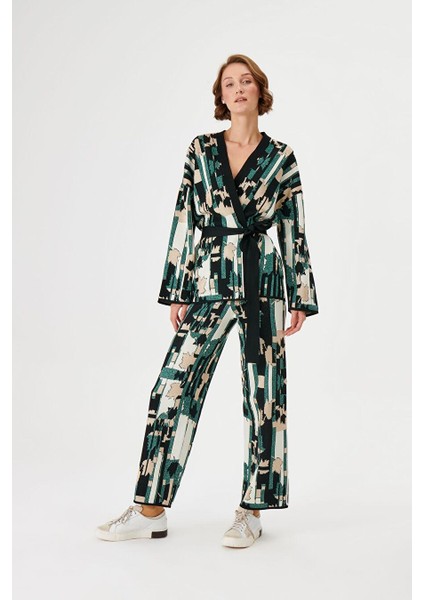 Yaprak Desenli Yeşil Triko Kimono Hırka