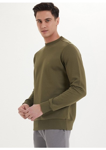 Haki Basic Bisiklet Yaka Pamuklu Regular Fit Erkek Sweatshirt Essentıals