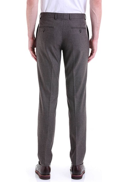 Kahverengi Slim Fit Düz Yandan Cep Kumaş Pantolon indirimleri