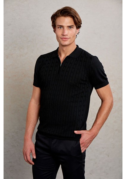 Siyah Slim Fit Jakarlı Fermuarlı Polo Yaka Triko Tişört