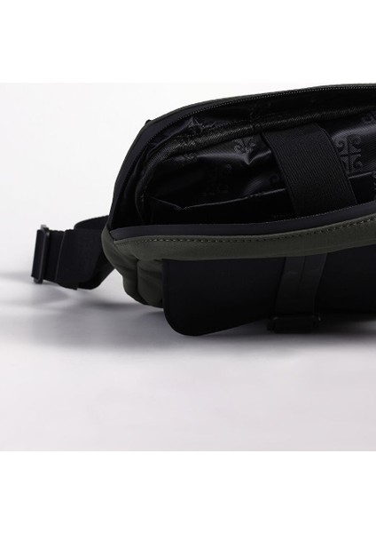 Yeşil-Siyah Erkek Postacı Çantası 01PC00102-YSL