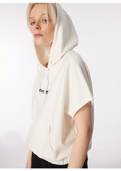 Beyaz Kadın Kapüşonlu Relaxed Baskılı Sweatshirt D4SL-SWT3031 modelleri