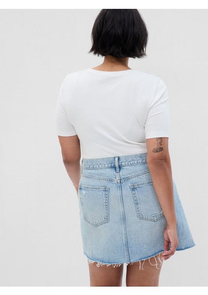 Kadın Beyaz Modern Kısa Kollu T-Shirt fırsatları