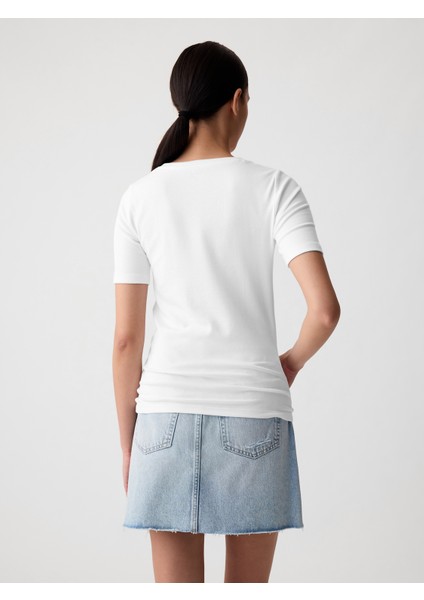 Kadın Beyaz Modern Kısa Kollu T-Shirt