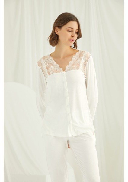 18201 Kadın Ekru Pijama Takım modelleri