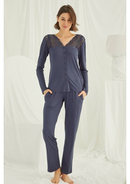Kadın Lacivert Uzun Kollu Pijama Takım 18209