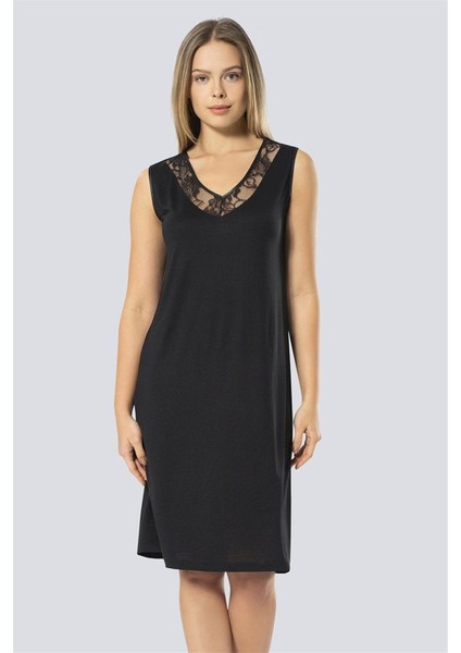 Kadın Siyah Dantelli V Yaka Gecelik 3285