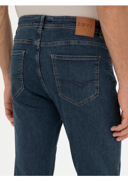 Erkek Koyu Lacivert Slim Fit Pamuk Karışımlı Jean Pantolon 50284448-VR100