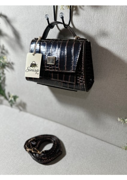 Kadın Mini Kroko Desen Ayarlanabilir Askılı El ve Omuz Çantası fırsatları