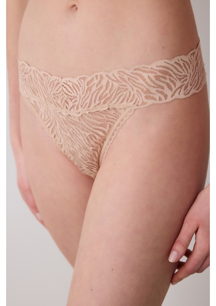 Lacy Elegance Bej Brazilian Külot