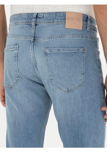 Erkek Açık Mavi Slim Fit Pamuk Karışımlı Jean Pantolon 50285607-VR003