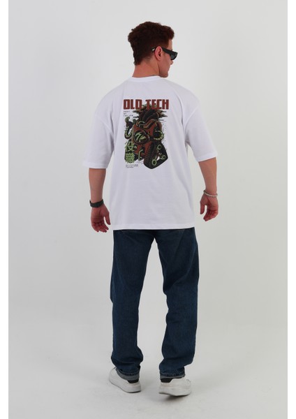Old Tech-Oversize Tişört | Sırt Baskılı – Minimal Göğüs Desenli Unisex Tshirt