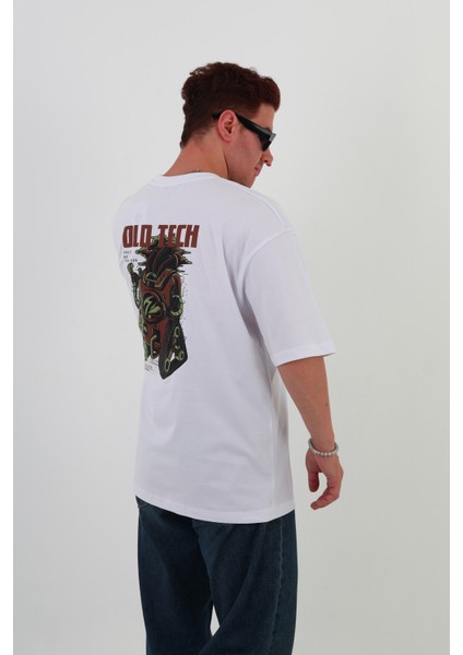 Old Tech-Oversize Tişört | Sırt Baskılı – Minimal Göğüs Desenli Unisex Tshirt