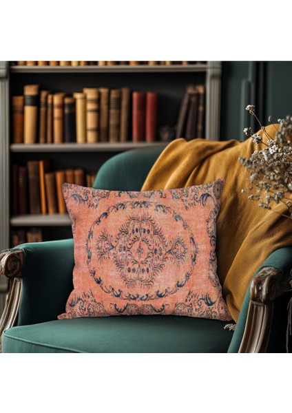 Klasik Güzellikte Vintage Desenli Kırlent
