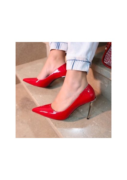 Kırmızı Rugan Stiletto