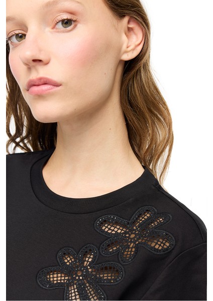 Çizgili Bisiklet Yaka Pamuklu Tişört fiyatları