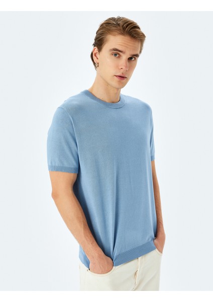 Yeni Sezon Regular Fit Bisiklet Yaka Viskon Basic Kısa Kollu Triko Tişört