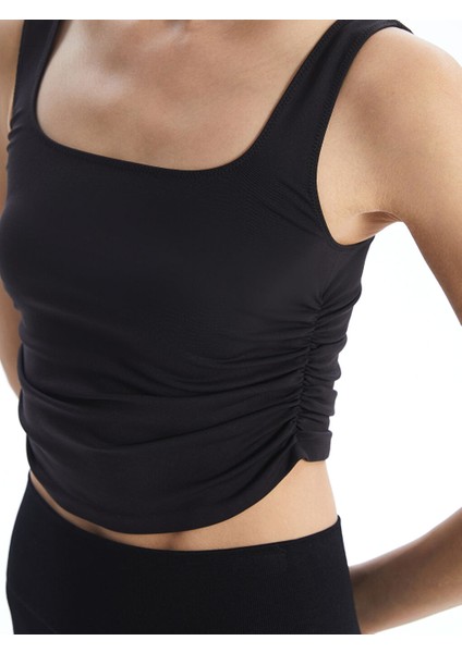 Yeni Sezon Kare Yaka Crop Kadin Atlet - S5CU36Z8 modelleri