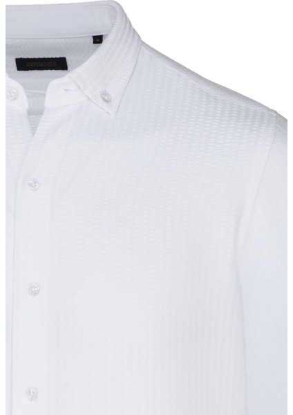 Beyaz Comfort Fit Düğmeli Yaka Uzun Kollu Casual Gömlek fiyatları