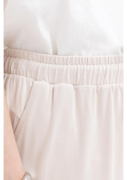 Taş-Beli Bağcıklı Cepli Geniş Paça Eşofman Altı indirimleri