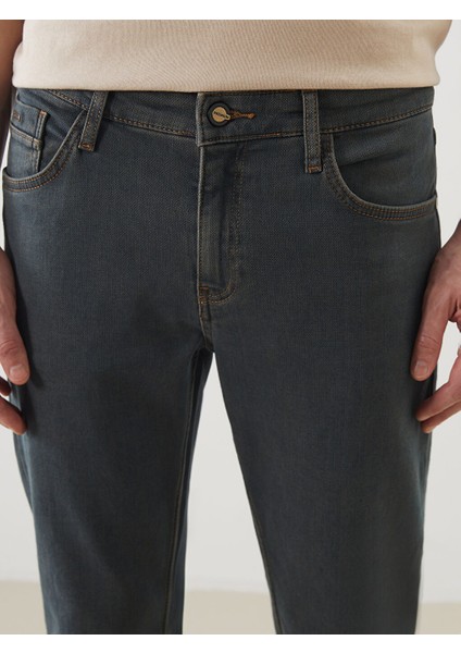 Yeni Sezon 779 Regular Fit Erkek Jean Pantolon - S5G635Z8 modelleri