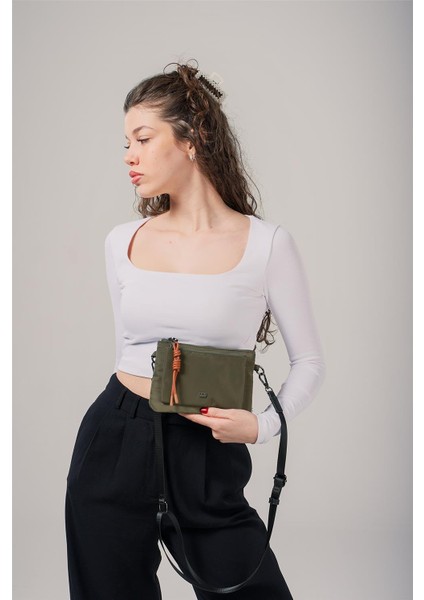 Kadın 17738 Omuz ve Kol Çantası fiyatları