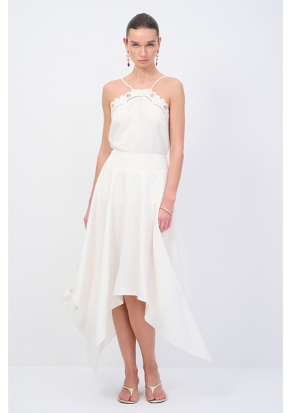 Moda Tutkusu Asimetrik Uzun Etek