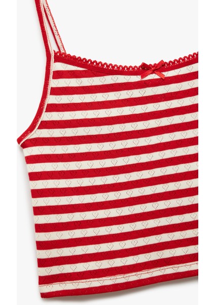 Yeni Sezon Ip Askılı Kalp Işlemeli Fiyonklu Çizgili Crop Bluz