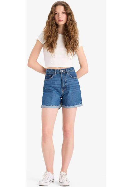 Yeni Sezon Mom Fit Yüksek Bel Paçası Katlamalı Fit Jean Şort fiyatları