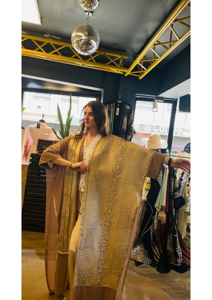 Işlemeli Abaya modelleri