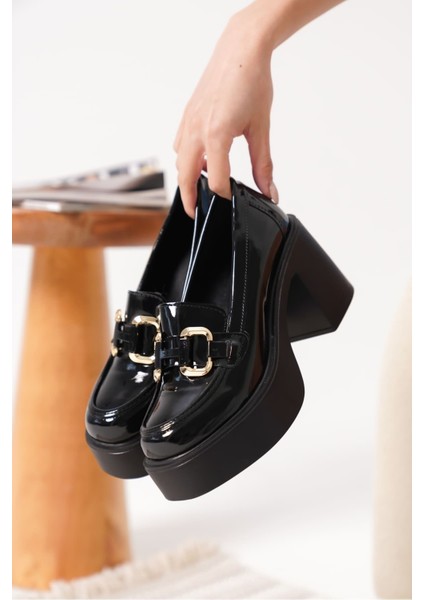 Felice Premium Siyah Rugan Gold Tokalı Kadın Loafer modelleri