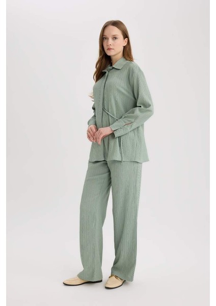 Yeni Sezon Wide Leg Cep Detaylı Standart Paça Krinkıl Kumaş Pantolon fiyatları