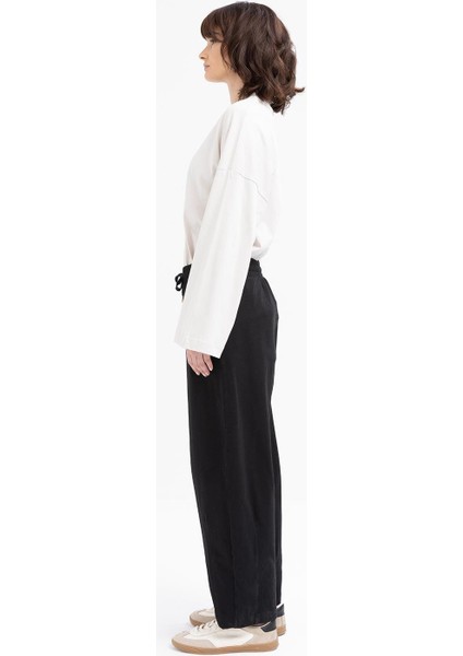Siyah-Beli Lastikli Slouchy Eşofman Altı modelleri