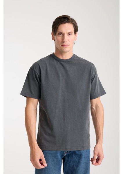 Erkek Pamuk Bisiklet Yaka Oversize T-Shirt - Yazlık Rahat ve Trendy Tarz