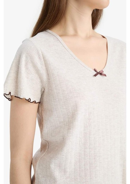 Yeni Sezon Pijama Takımı Kısa Kollu Üst Esnek Belli Uzun Altı-Fall In Love fırsatları