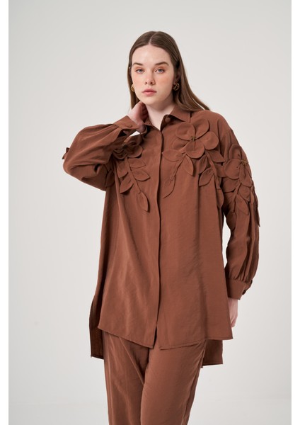 OE25Y939676 Omelya Gömlek