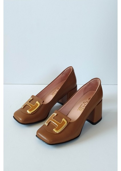 Kadın Taba Hakiki Deri Klasik Topuklu Ayakkabı Küt Burun Toka Detaylı modelleri