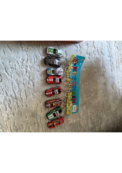 Anahtarlık (Çek Bırak Arabalı)1 Adet