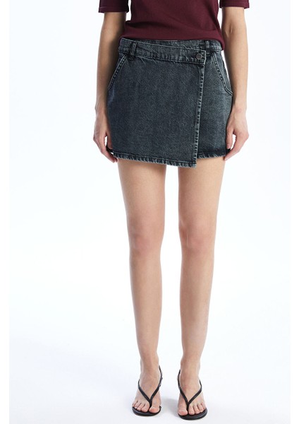 Yeni Sezon Standart Fit Kadin Jean Sort Etek - S53990Z8