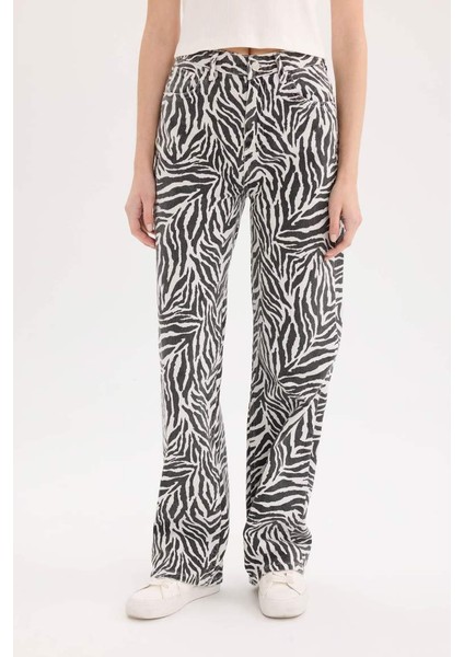 Yeni Sezon Straight Fit Gabardin Pantolon Zebra Desenli Normal Bel Standart Boy