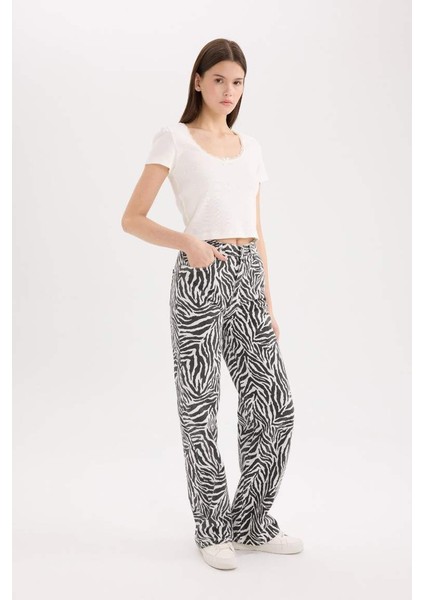 Yeni Sezon Straight Fit Gabardin Pantolon Zebra Desenli Normal Bel Standart Boy fırsatları