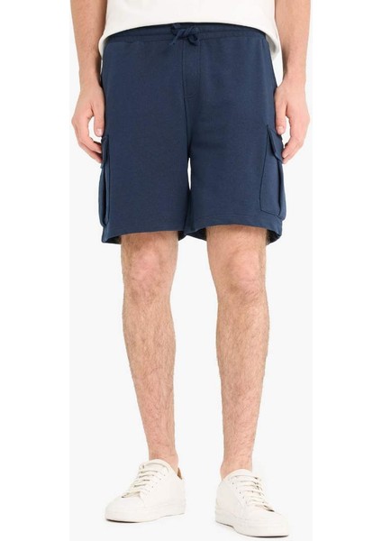 Yeni Sezon Regular Fit Beli Bağcıklı Kargo Cepli Şort