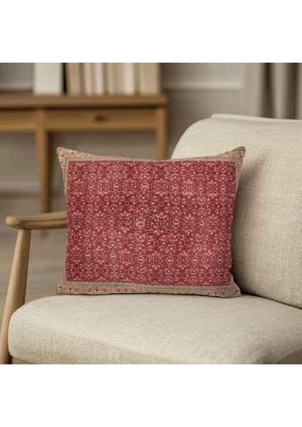 Kırmızı Motif Etnik Desenli Kilim Baskı Kırlent Kılıfı fiyatları