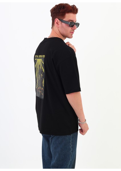 Totaldefeated-Oversize Tişört | Sırt Baskılı – Minimal Göğüs Desenli Unisex Tshirt